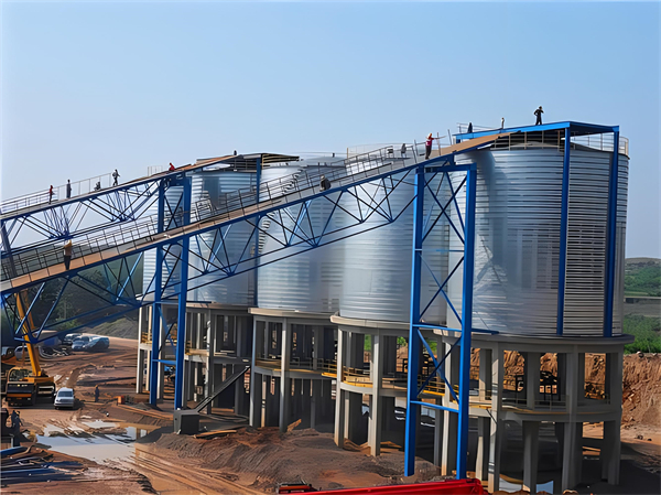 苏尼特右螺旋钢板仓