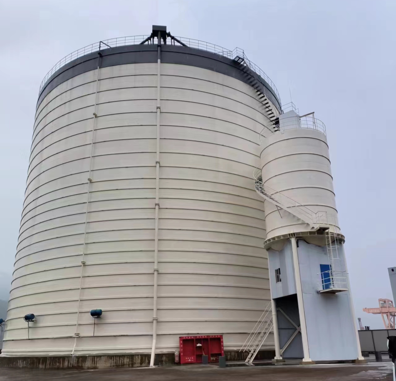 苏尼特右10万吨水泥钢板库